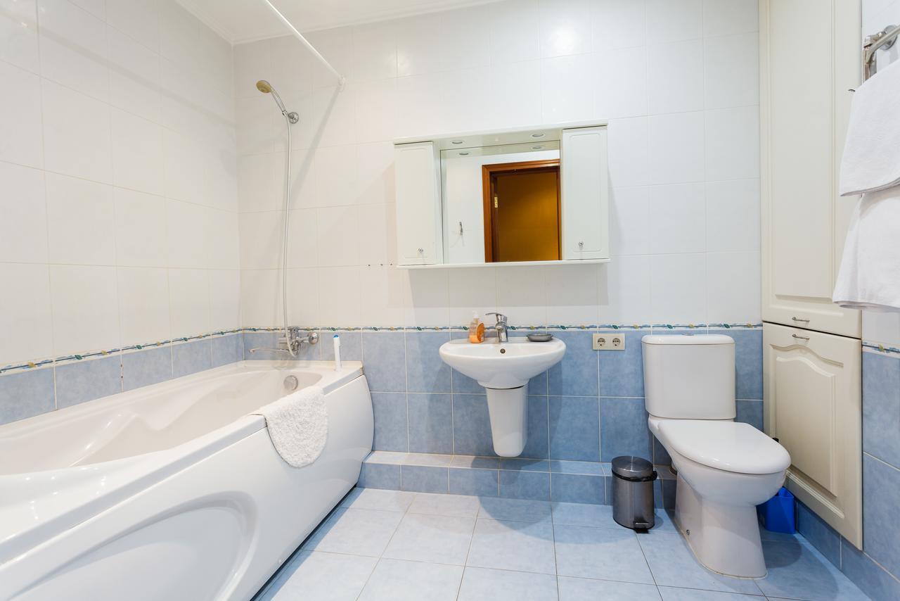 Apartment In Complex Korona On Knyazhyi Zaton 21 Kyiv Eksteriør billede